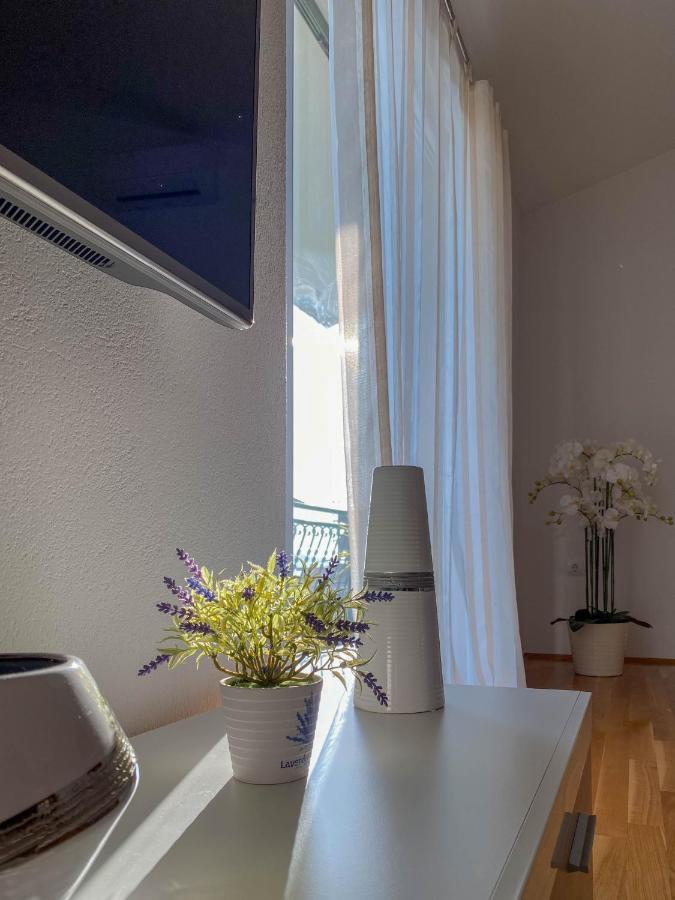 ホテル Apartman Ivan マカルスカ エクステリア 写真